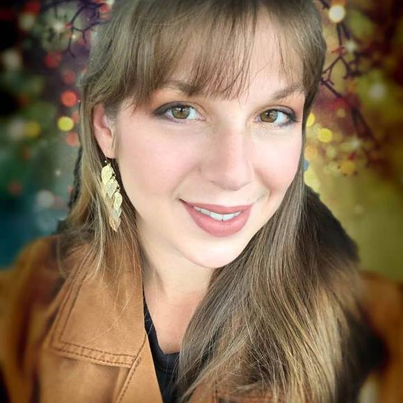 Meet your Posher, Kimberly - Picture 1 of 1